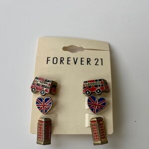 British Icon Earrings and tea cup necklace